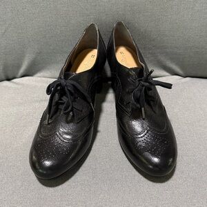 Naturalizer Jodell Leather Wingtip Oxford Pumps Size 9.5 NWOTs